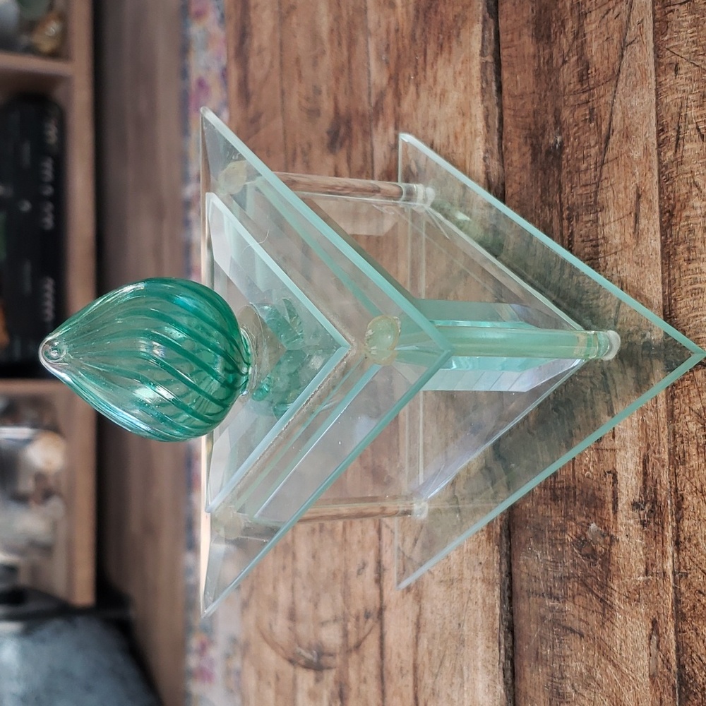 Vintage Art Deco Art Glass jewelry box or catchall.